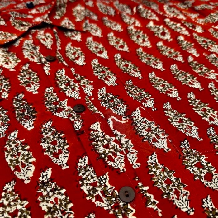 adhukala red pinecone scratches